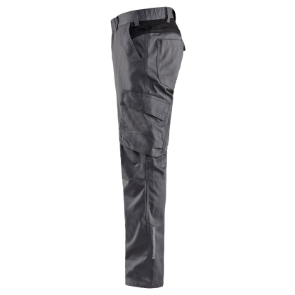 Pantalone, Blaklader, Industria Stretch, colore grigio, con inserti riflettenti, anti-graffio, tasce con zip