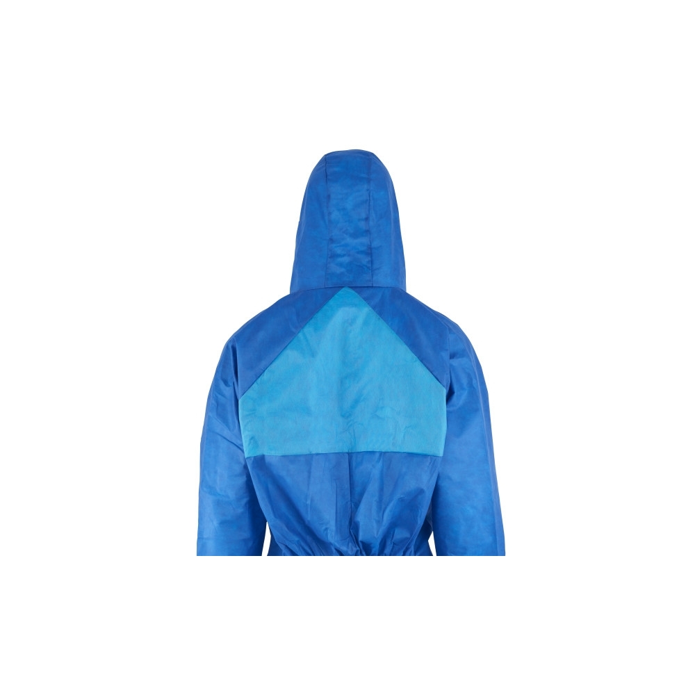Tuta protettiva monouso 3M, 4532+, colore blu, con cappuccio, indossata da un manichino